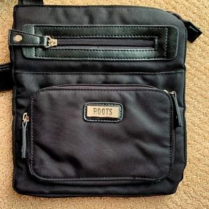 Roots crossbody bag